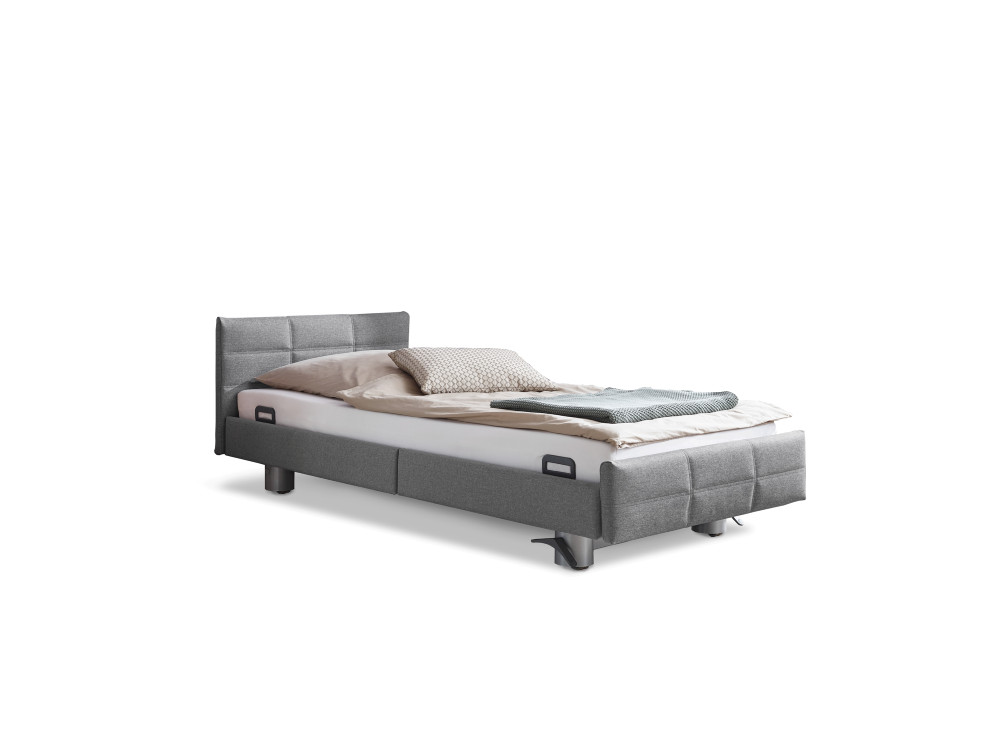 GRAU GESTEPPTER STOFF